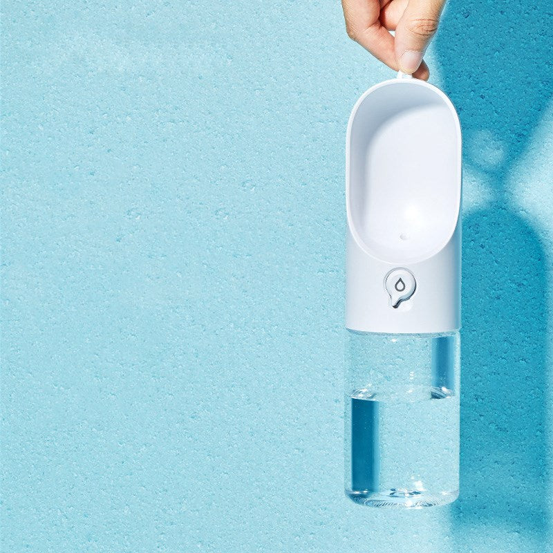 Outdoor Drinking And Feeding Cattle Dog Fountain Supplies